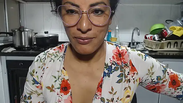 kateleyagrey online show from 28, 2, 2026