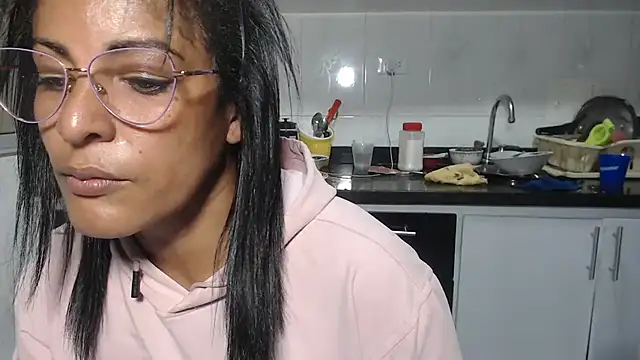 Snapshot of kateleyagrey chatting on 17, 7, 2026 kateleyagrey online show from 17, 7, 2026