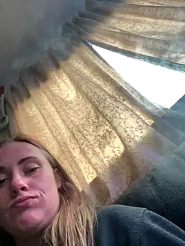 ClumsyLink online show from 17, 12, 2025