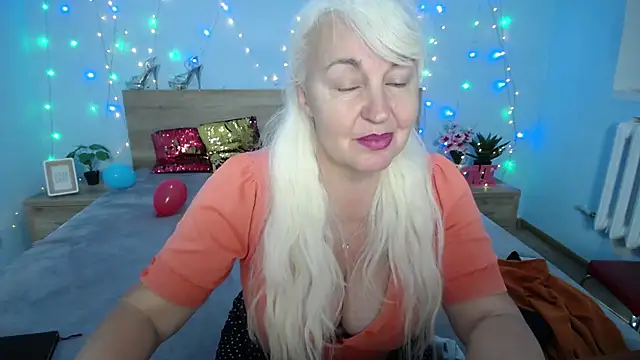 Snapshot of BlondyLeeBest chatting on 19, 1, 2025 BlondyLeeBest online show from 19, 1, 2025