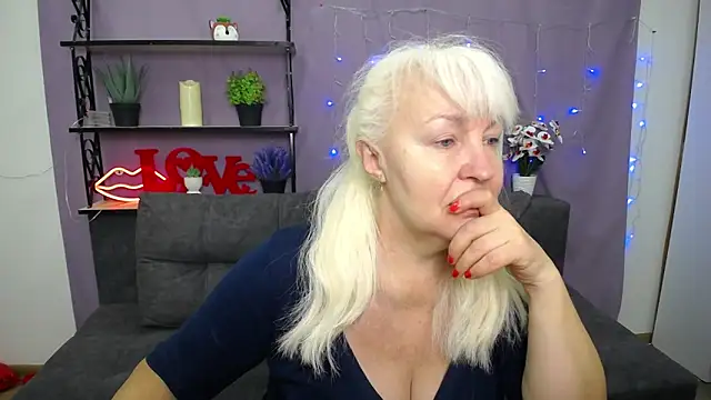 Snapshot of BlondyLeeBest chatting on 16, 3, 2025 BlondyLeeBest online show from 16, 3, 2025