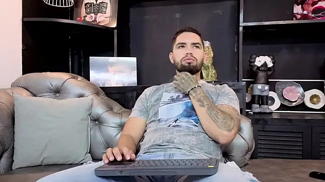 matteosantos online show from 7, 10, 2025