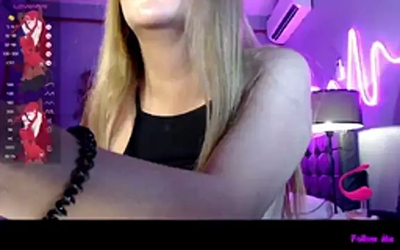 DivaMooree online show from 2, 11, 2025