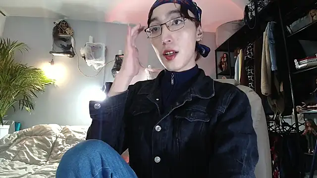 NicoleCortez online show from 20, 11, 2025