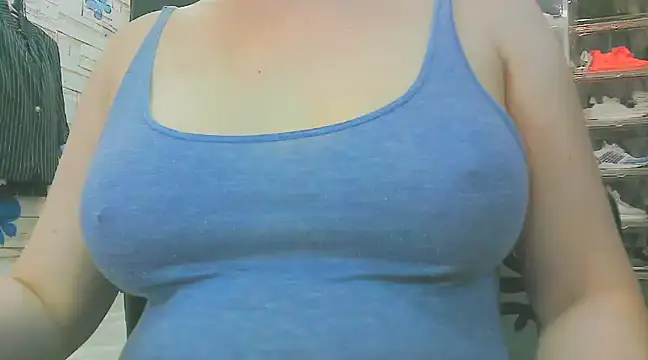 Snapshot of keepmepregnantT chatting on 7, 1, 2025 keepmepregnantT online show from 7, 1, 2025