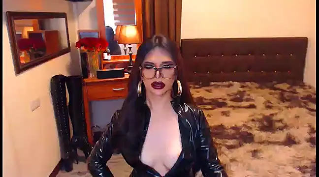 Snapshot of EXTREMELYDOM chatting on 16, 12, 2024 EXTREMELYDOM online show from 16, 12, 2024