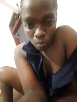 Snapshot of shape30 chatting on 3, 3, 2026 shape30 online show from 3, 3, 2026