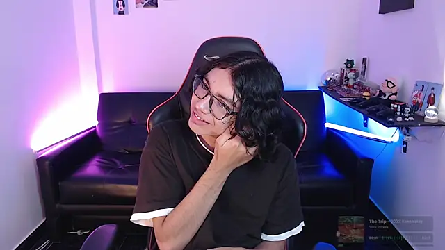 Snapshot of malik_harrison__ chatting on 11, 1, 2025 malik harrison   online show from 11, 1, 2025