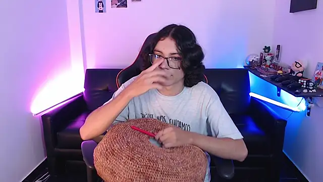 Snapshot of malik_harrison__ chatting on 15, 1, 2025 malik harrison   online show from 15, 1, 2025