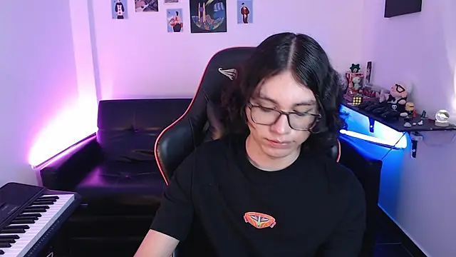 Snapshot of malik_harrison__ chatting on 7, 2, 2025 malik harrison   online show from 7, 2, 2025