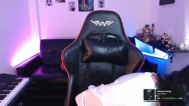 Snapshot of malik_harrison__ chatting on 8, 2, 2025 malik harrison   online show from 8, 2, 2025