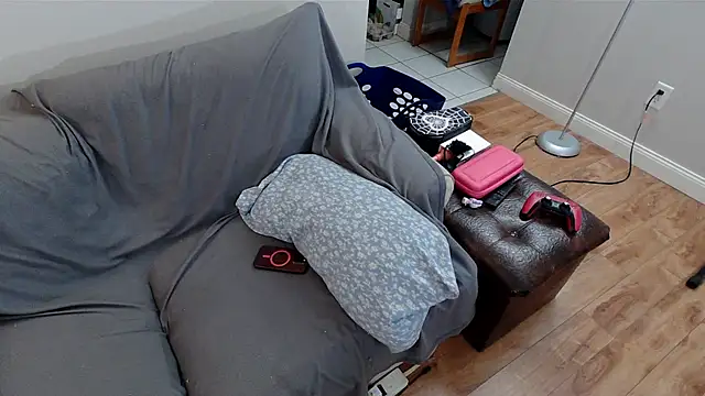 EmoDream1998 online show from 16, 2, 2025