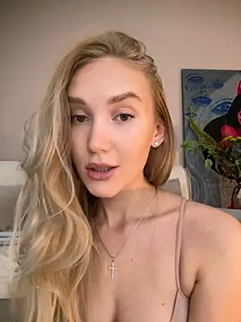 MariaTull online show from 15, 10, 2025