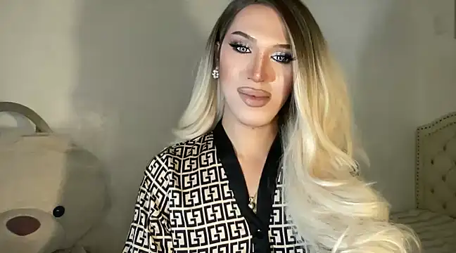 Ts glamxxxx online show from 11, 2, 2025