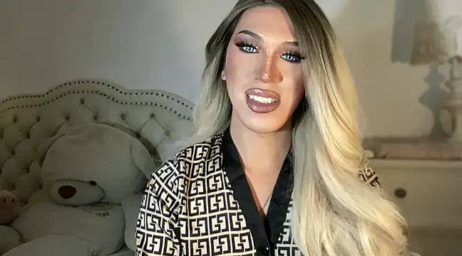 Ts glamxxxx online show from 27, 2, 2025