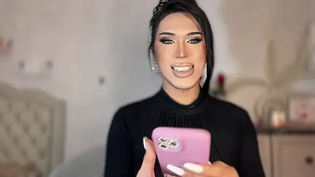 Ts glamxxxx online show from 14, 11, 2025