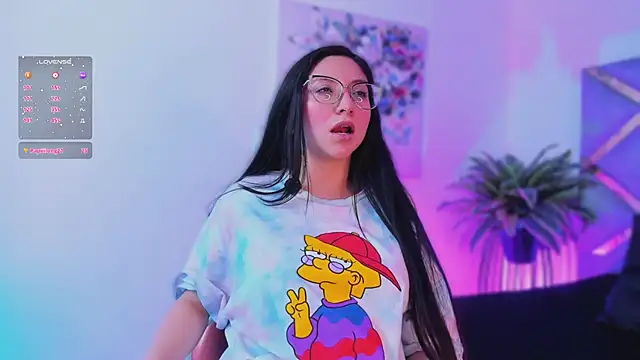 lucy neil online show from 21, 12, 2025