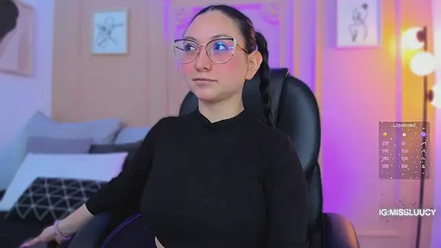 lucy neil online show from 14, 3, 2026