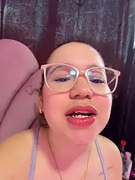 Snapshot of Lucyklein2022 chatting on 28, 7, 2026 Lucyklein2022 online show from 28, 7, 2026