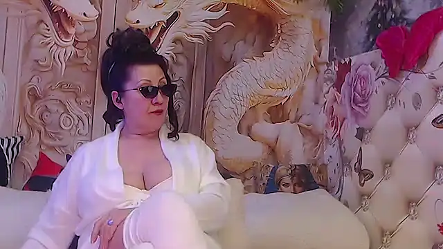 NightOrhideya online show from 3, 2, 2026