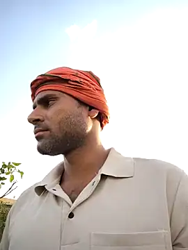 Maneeshpoppy online show from 9, 5, 2026
