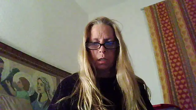 MISSLOTUS75 online show from 14, 12, 2024