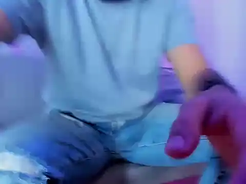 tuyo1995 online show from 19, 11, 2025