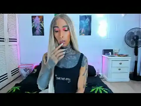 Snapshot of drippyorlovee chatting on 18, 2, 2026 drippyorlovee online show from 18, 2, 2026