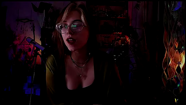 Scarlett Wanner online show from 3, 12, 2024