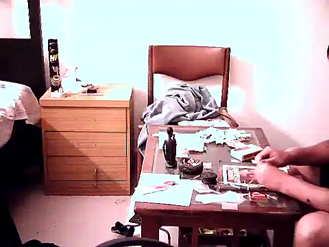 Snapshot of aksxi1 chatting on 30, 10, 2025 aksxi1 online show from 30, 10, 2025