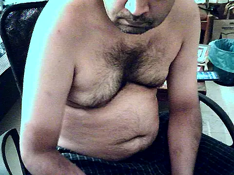 Snapshot of aksxi1 chatting on 13, 11, 2025 aksxi1 online show from 13, 11, 2025