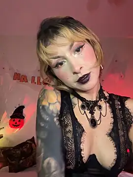 Cinamoonn online show from 15, 10, 2025