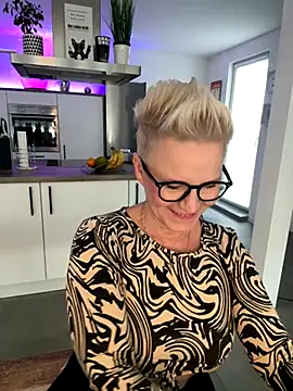 German Milf online show from 10, 11, 2025