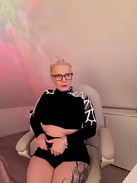 German Milf online show from 16, 3, 2026