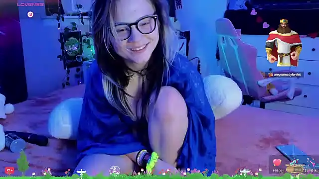 Cutiepiespanks online show from 3, 3, 2025