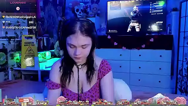 Cutiepiespanks online show from 4, 3, 2025