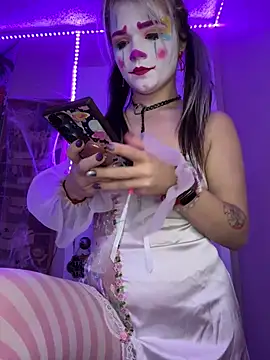 Cutiepiespanks online show from 31, 10, 2025