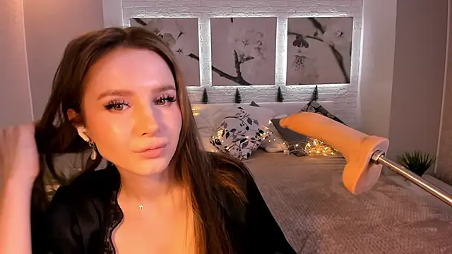 Betty June online show from 5, 1, 2025