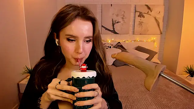 Betty June online show from 5, 2, 2025