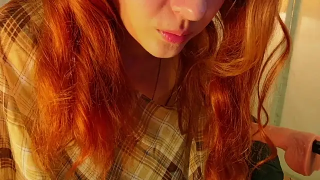 Snapshot of Betty_June chatting on 5, 7, 2026 Betty June online show from 5, 7, 2026