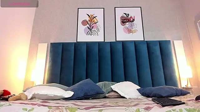 MiaMidnnightt online show from 24, 12, 2024