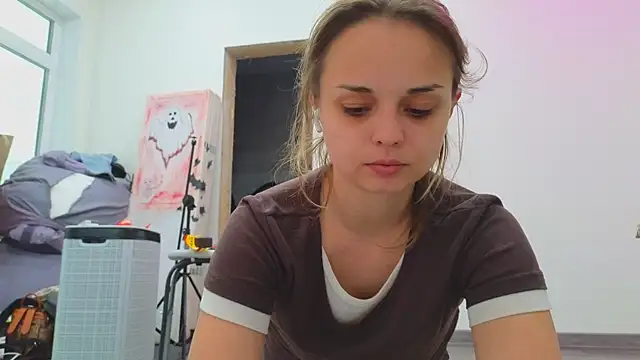 Misss Vikk online show from 9, 4, 2026