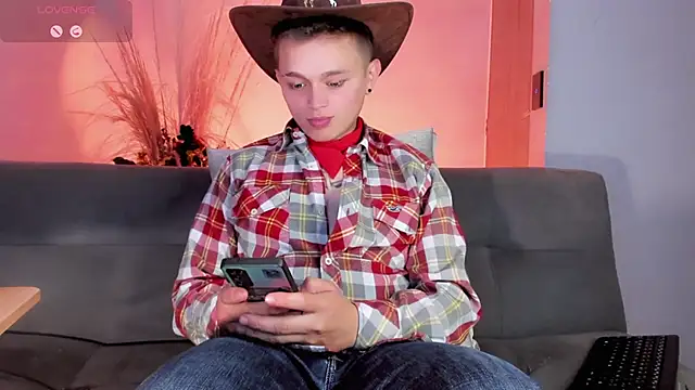 Snapshot of Tim_wolf chatting on 6, 3, 2025 Tim wolf online show from 6, 3, 2025