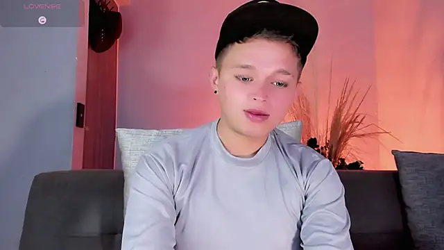 Snapshot of Tim_wolf chatting on 10, 3, 2025 Tim wolf online show from 10, 3, 2025