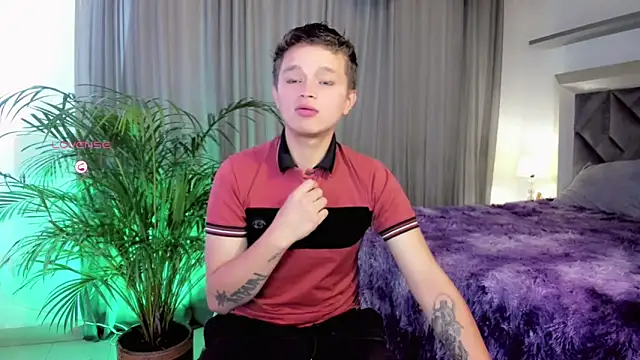 Snapshot of Tim_wolf chatting on 19, 9, 2025 Tim wolf online show from 19, 9, 2025