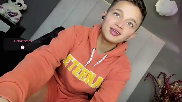 Snapshot of Tim_wolf chatting on 1, 10, 2025 Tim wolf online show from 1, 10, 2025