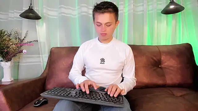 Snapshot of Tim_wolf chatting on 23, 10, 2025 Tim wolf online show from 23, 10, 2025