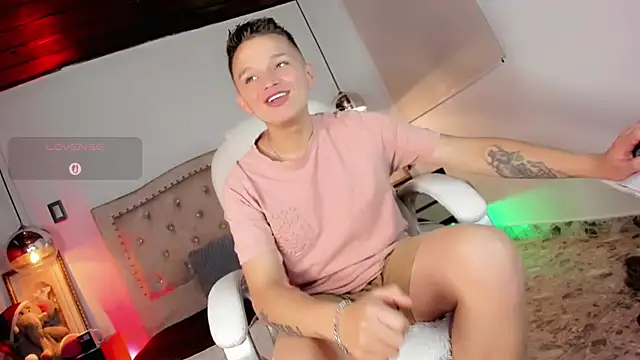 Snapshot of Tim_wolf chatting on 29, 11, 2025 Tim wolf online show from 29, 11, 2025