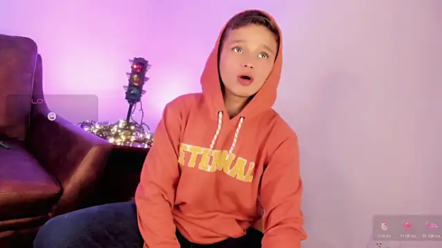 Snapshot of Tim_wolf chatting on 22, 12, 2025 Tim wolf online show from 22, 12, 2025