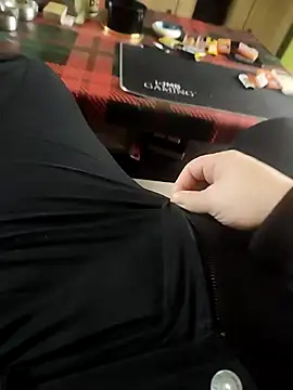 NickTheGreek99 online show from 28, 1, 2025